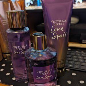 NEW Victoria's Secret Love Spell Fragrance Set
